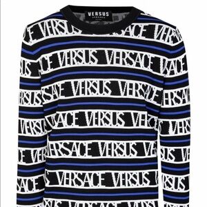 NWOT Versace Versus collection all over logo sweater size -48